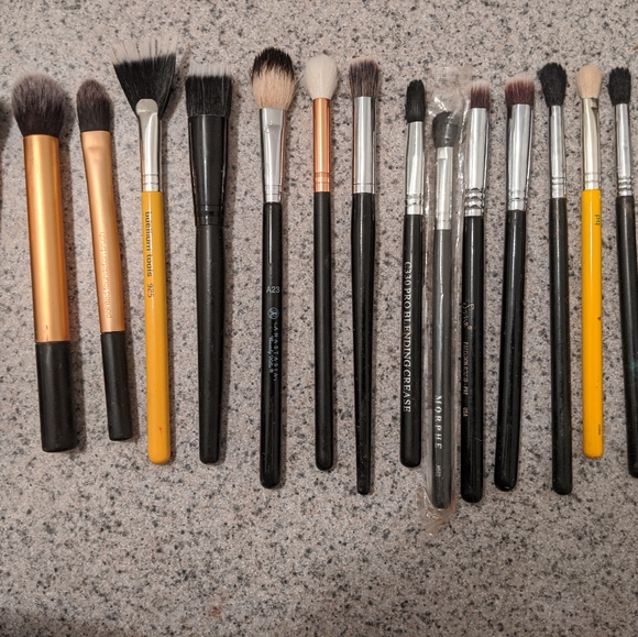Brush Set - Picture 3 of 4
